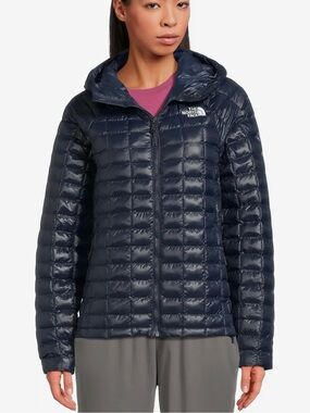 The North Face ThermoBall Hooded Jacket Navy  Large NWT